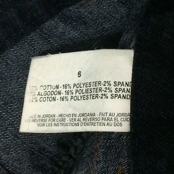 BANDOLINO Dark Denim Shorts | Size 6 - Picture 9 of 14
